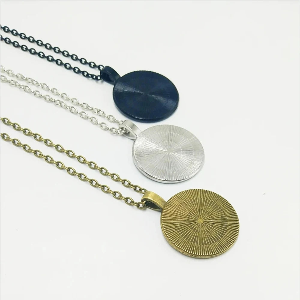 Verdantflare Medallion Unisex Dragon Pendant Necklace