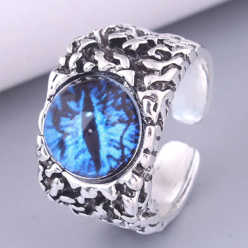 Eye of Varnok Unisex Dragon Claw Eye Ring