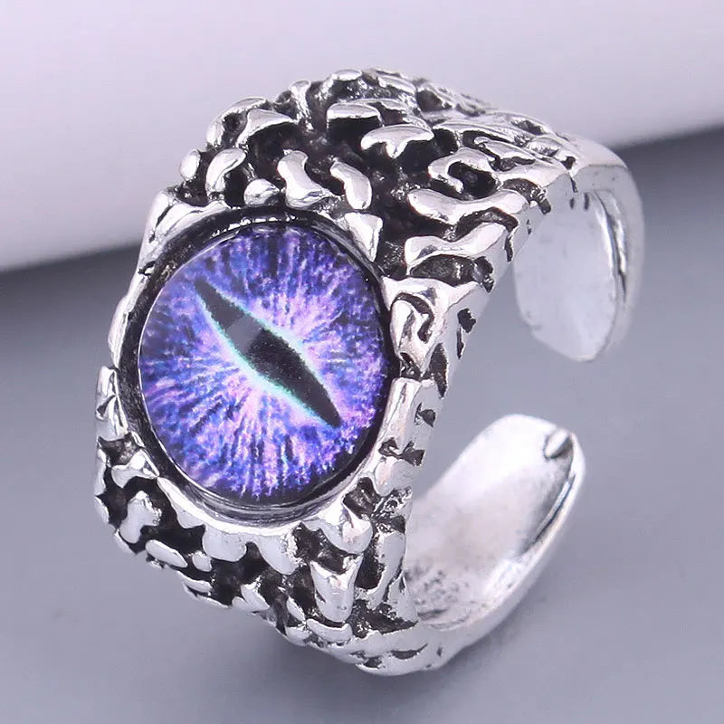 Eye of Varnok Unisex Dragon Claw Eye Ring