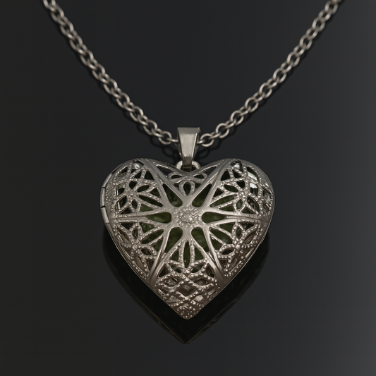 Lacewrought Heart --- Nightglyphs Luminescent Necklace