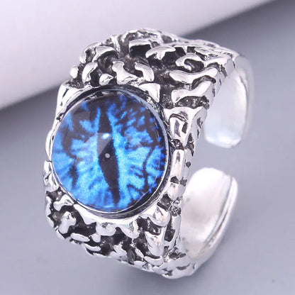 Eye of Varnok Unisex Dragon Claw Eye Ring