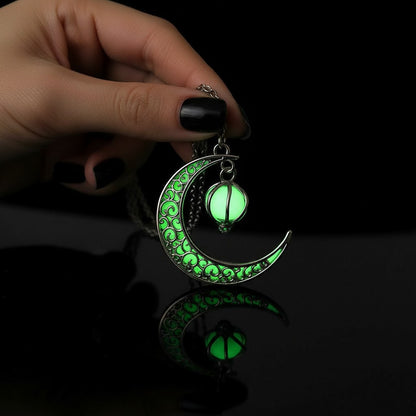 Shadowlune --- Nightglyphs Luminescent Necklace